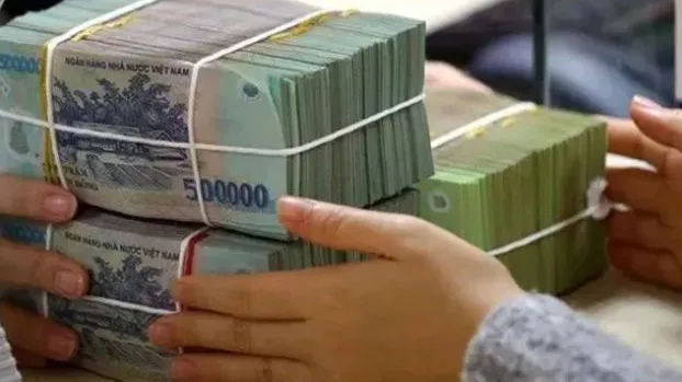 Ng&acirc;n h&agrave;ng Nh&agrave; nước "h&uacute;t r&ograve;ng", l&atilde;i suất li&ecirc;n ng&acirc;n h&agrave;ng hạ nhiệt