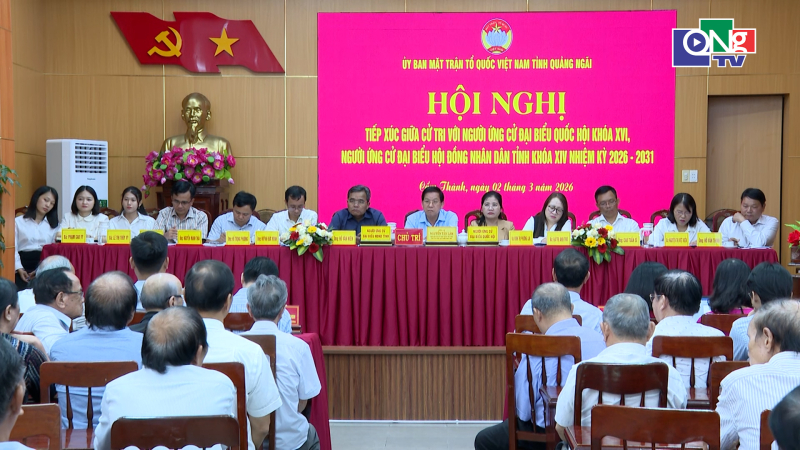 Hội nghị tiếp x&uacute;c giữa cử tri với người ứng cử đại biểu Quốc hội v&agrave; HĐND tỉnh tại phường Cẩm Th&agrave;nh