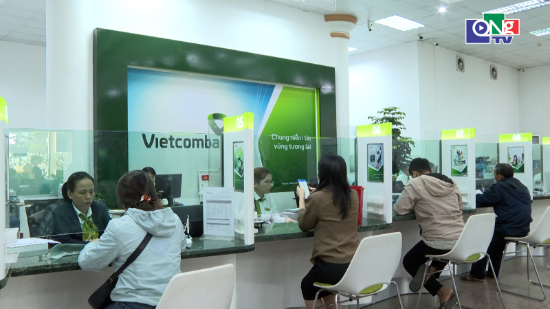 L&atilde;i suất Vietcombank cao nhất Big 4