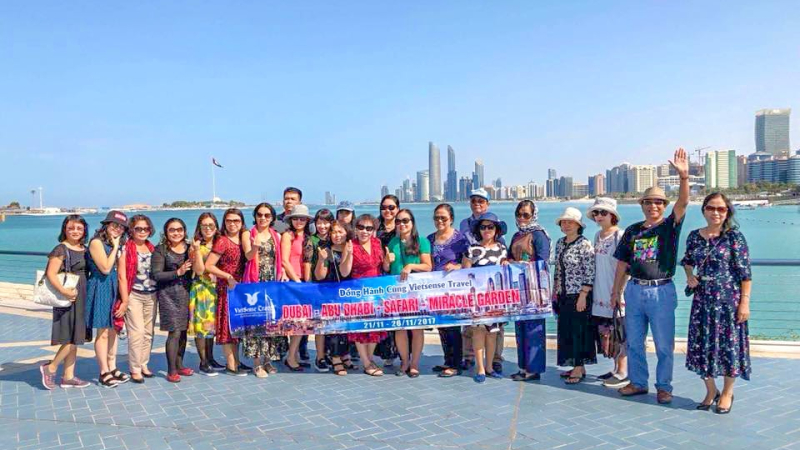 Y&ecirc;u cầu dừng tổ chức tour đến v&ugrave;ng chiến sự