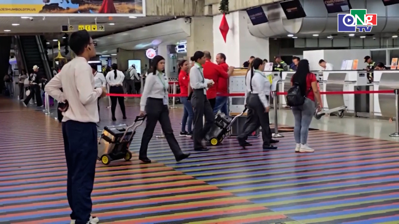 Venezuela kh&ocirc;i phục c&aacute;c đường bay quốc tế