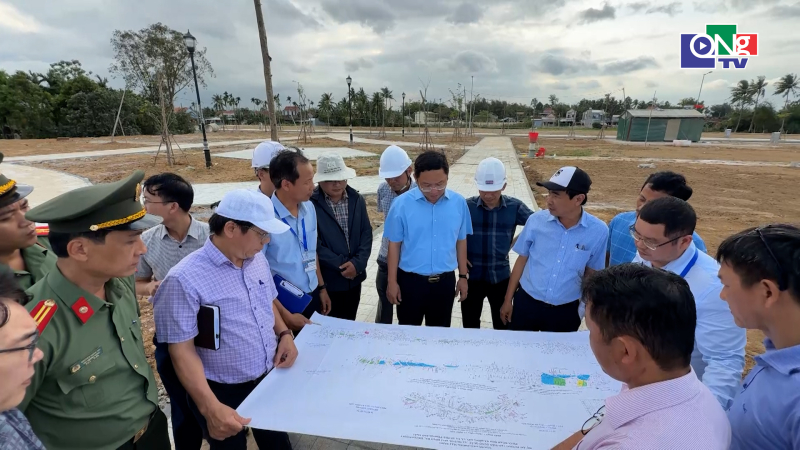 Đốc th&uacute;c dự &aacute;n đường ven biển Dung Quất - Sa Huỳnh