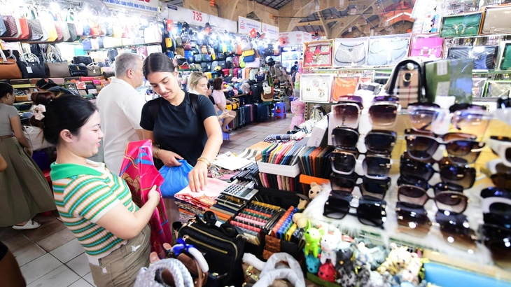 Hộ kinh doanh phải b&aacute;o mọi t&agrave;i khoản nhận tiền cho cơ quan thuế