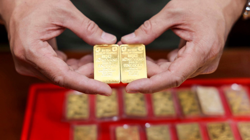 V&agrave;ng miếng, v&agrave;ng nhẫn c&ugrave;ng giảm gi&aacute; 