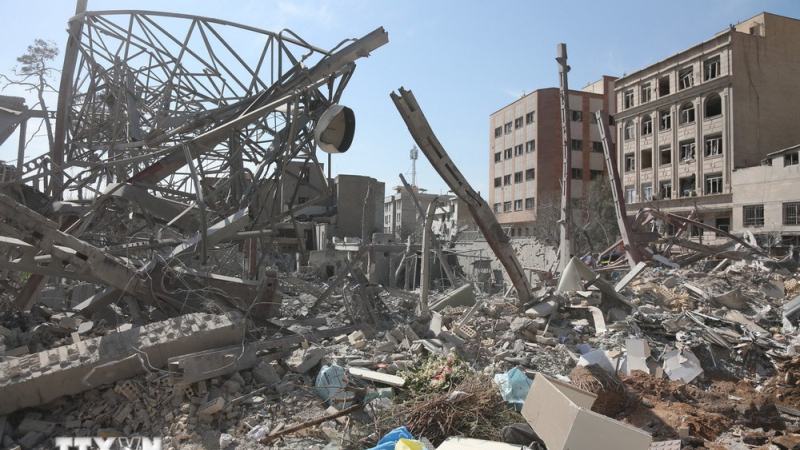 IMF cảnh b&aacute;o kinh tế to&agrave;n cầu đối mặt c&uacute; sốc mới từ xung đột Trung Đ&ocirc;ng