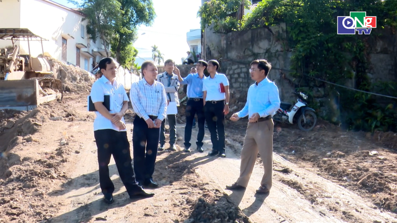 Đẩy nhanh tiến độ dự &aacute;n tho&aacute;t nước, vỉa h&egrave; tại c&aacute;c phường ph&iacute;a T&acirc;y