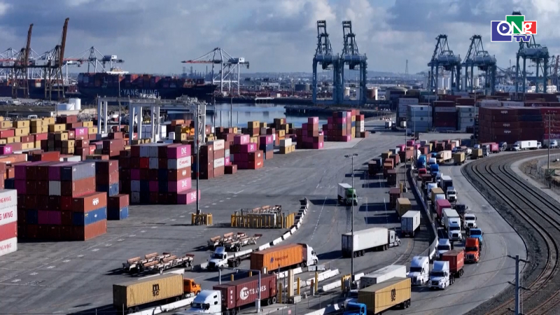 Hơn 20 bang kiện ch&iacute;nh s&aacute;ch thuế quan to&agrave;n cầu mới