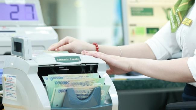 C&aacute;c ng&acirc;n h&agrave;ng thương mại đẩy mạnh k&iacute;ch cầu cho vay 