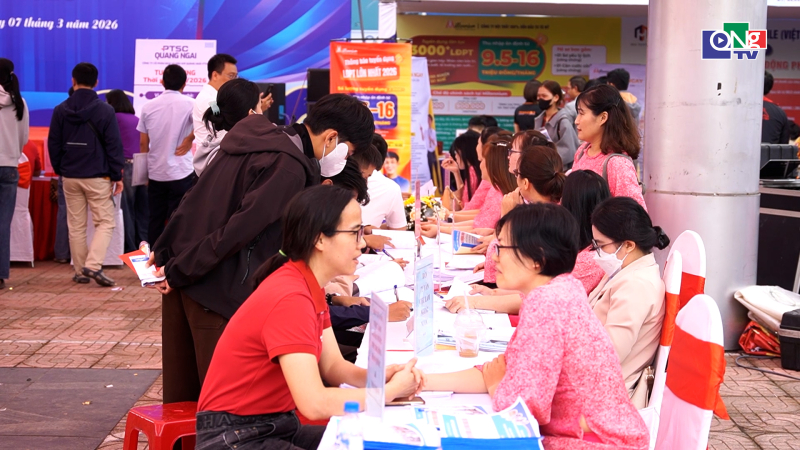 Hơn 20 ngh&igrave;n cơ hội việc l&agrave;m tại ng&agrave;y hội việc l&agrave;m đầu xu&acirc;n