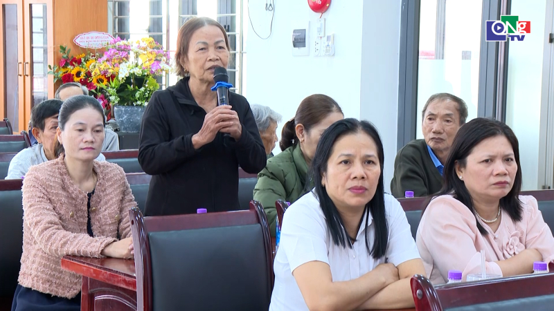 Hội nghị tiếp x&uacute;c giữa cử tri với người ứng cử đại biểu HĐND tỉnh tại x&atilde; Vệ Giang