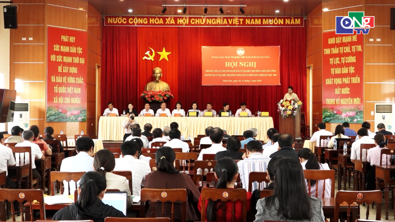 Hội nghị tiếp x&uacute;c giữa cử tri với người ứng cử đại biểu HĐND tỉnh tại x&atilde; B&igrave;nh Sơn