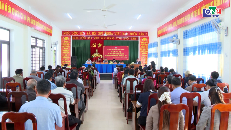 Hội nghị tiếp x&uacute;c giữa cử tri với người ứng cử đại biểu HĐND tỉnh tại x&atilde; Đăk Rơ Wa