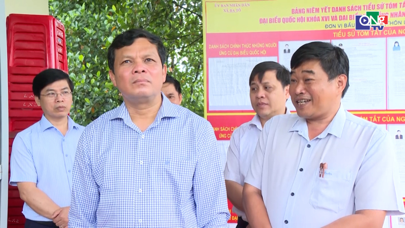 Chủ tịch HĐND tỉnh kiểm tra c&ocirc;ng t&aacute;c chuẩn bị bầu cử 