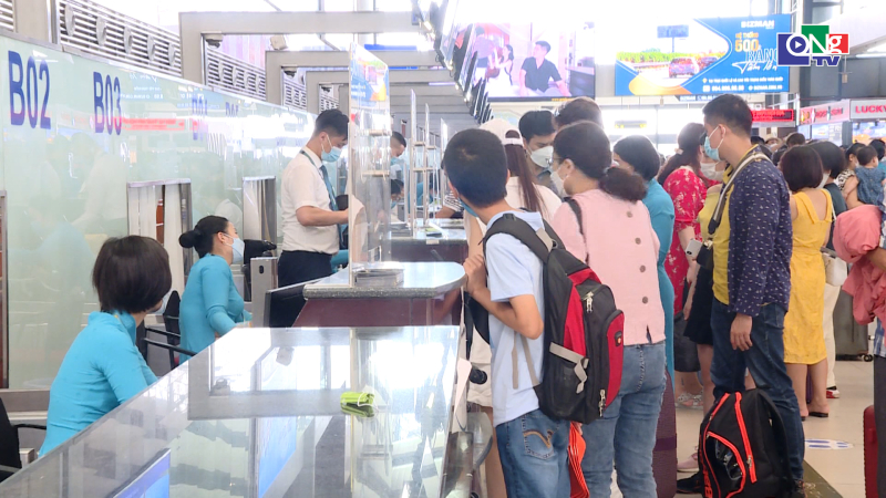 Cục H&agrave;ng kh&ocirc;ng đề xuất miễn giảm thuế, điều chỉnh gi&aacute; trần v&eacute; m&aacute;y bay