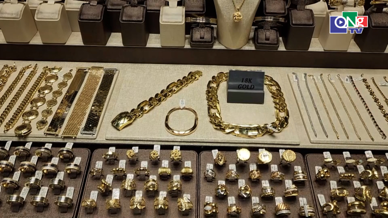 Algeria tăng cường quản l&yacute; thị trường v&agrave;ng nhằm chống rửa tiền