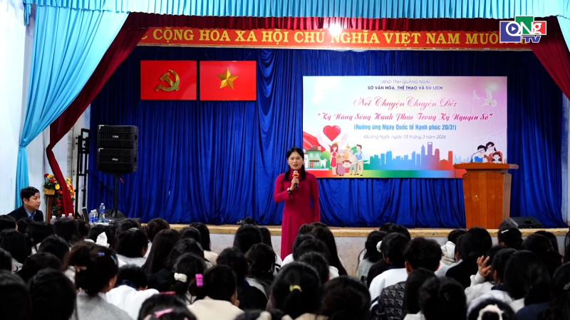 N&oacute;i chuyện chuy&ecirc;n đề &ldquo;Kỹ năng sống hạnh ph&uacute;c trong kỷ nguy&ecirc;n số&rdquo;