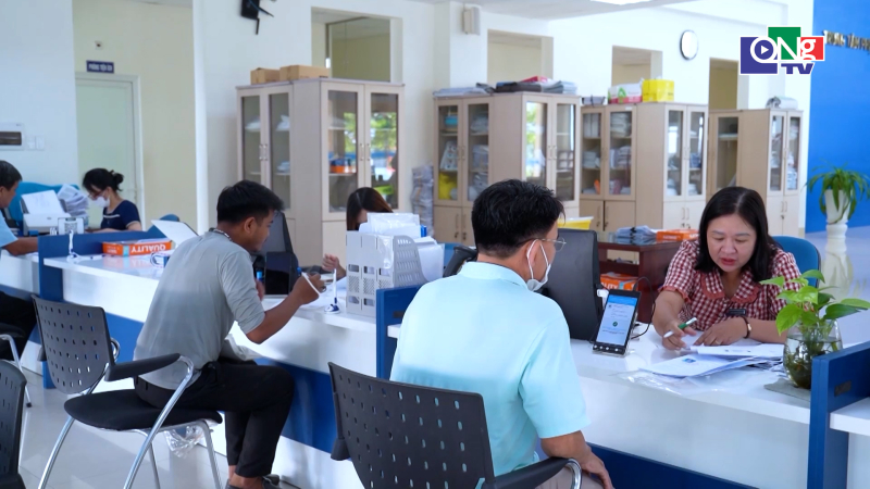 Đơn giản h&oacute;a thủ tục h&agrave;nh ch&iacute;nh, tạo thuận lợi cho doanh nghiệp 