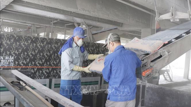 Gi&aacute; xi măng tăng lần thứ ba trong qu&yacute; I