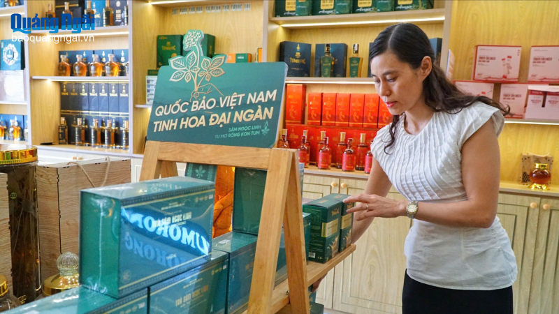 Ph&aacute;t triển c&acirc;y trồng chủ lực gắn với OCOP 