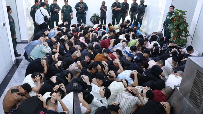 Campuchia c&oacute; thể phạt t&ugrave; chung th&acirc;n kẻ chủ mưu lừa đảo trực tuyến