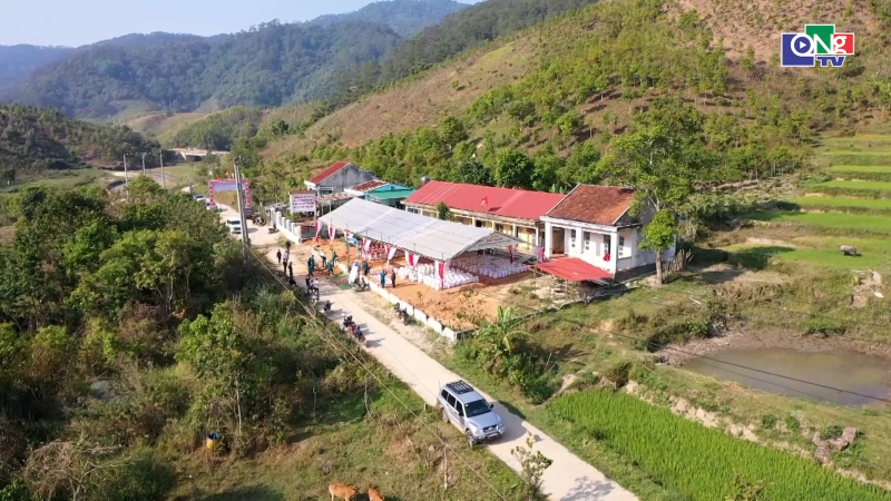 Kiểm tra chuẩn bị lễ khởi c&ocirc;ng x&acirc;y dựng trường li&ecirc;n cấp bi&ecirc;n giới