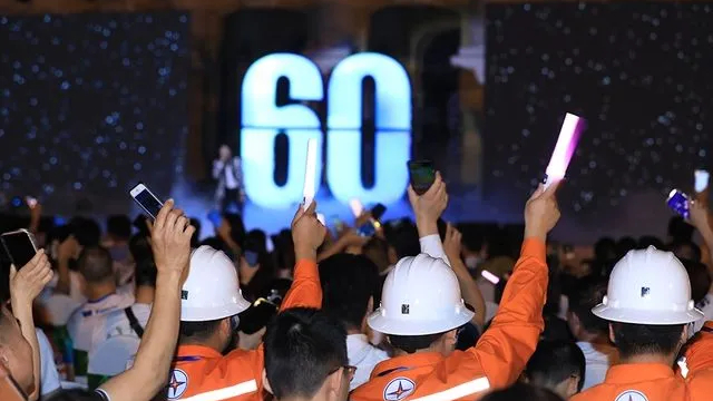 Ph&aacute;t động to&agrave;n d&acirc;n tiết kiệm năng lượng, hưởng ứng giờ tr&aacute;i đất