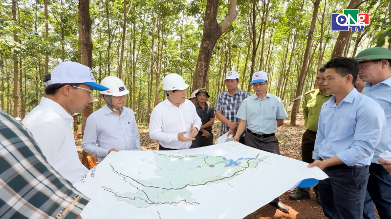 Th&aacute;o gỡ vướng mắc dự &aacute;n Nh&agrave; m&aacute;y điện mặt trời Ia Tơi DT