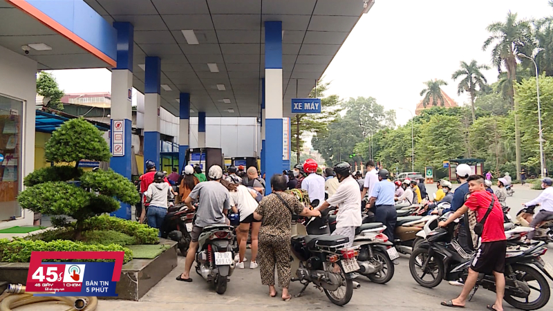 45 gi&acirc;y 1 chạm ng&agrave;y 20/3