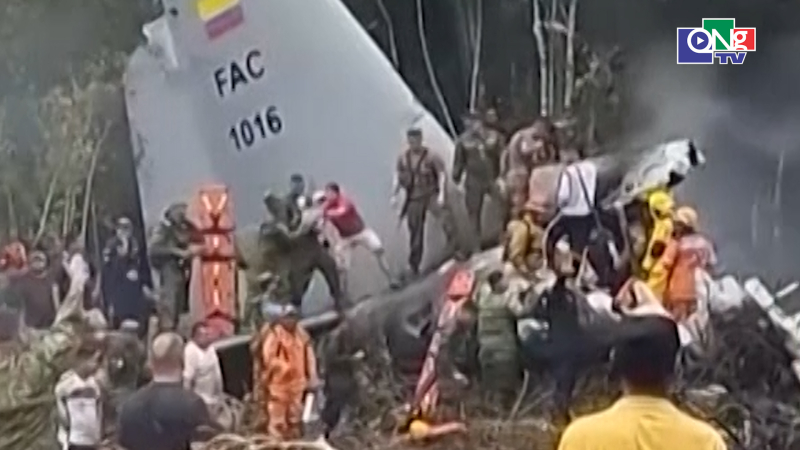 Rơi m&aacute;y bay qu&acirc;n sự ở Colombia