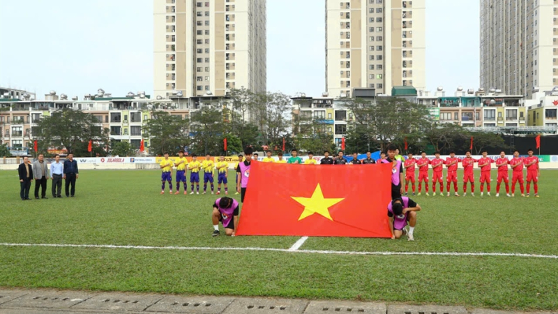 Khai mạc giải b&oacute;ng đ&aacute; hạng Nh&igrave; quốc gia 2026
