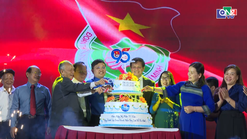 Tuổi trẻ Quảng Ng&atilde;i ti&ecirc;n phong đổi mới, chung sức x&acirc;y dựng qu&ecirc; hương