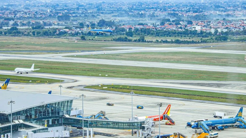 X&acirc;y dựng khung quản l&yacute; gi&aacute; v&eacute; m&aacute;y bay linh hoạt 