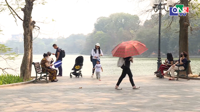 Xuất hiện đợt nắng n&oacute;ng diện rộng đầu ti&ecirc;n trong năm 2026