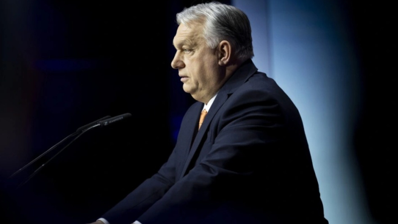 Hungary tạm ngừng cung cấp kh&iacute; đốt cho Ukraine