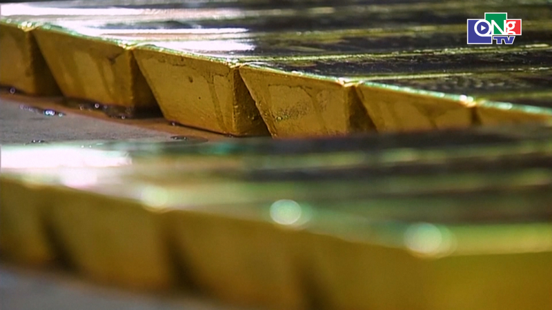 Gi&aacute; v&agrave;ng s&aacute;ng 27/3 giảm mạnh