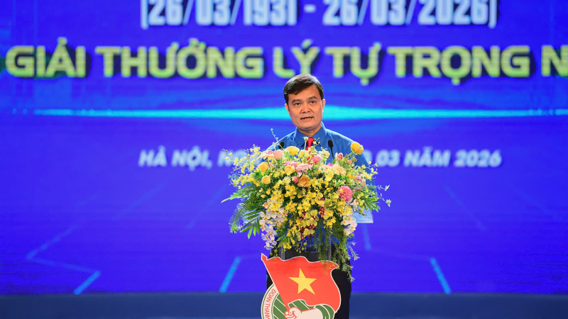 Thắp s&aacute;ng kh&aacute;t vọng cống hiến của thanh ni&ecirc;n Việt Nam 