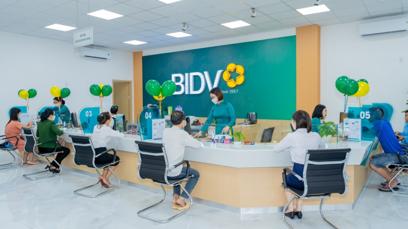 Trụ cột "Big 4" giữ nhịp tăng trưởng 