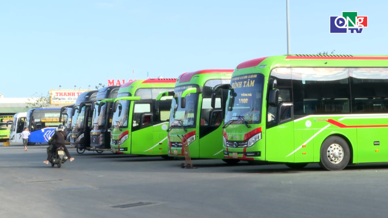 Quảng Ng&atilde;i kiểm so&aacute;t việc tăng gi&aacute; cước vận tải