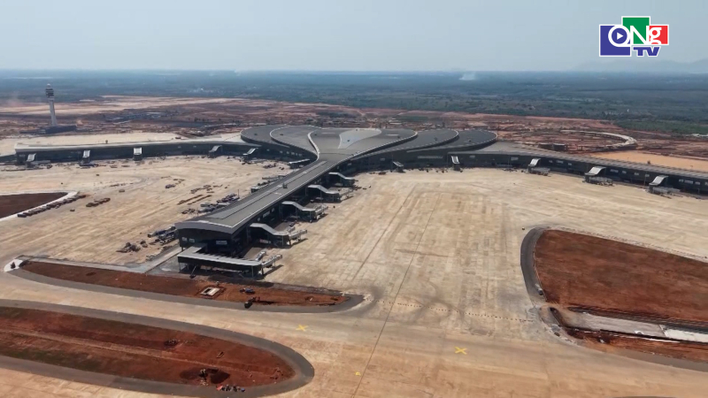 Thủ tướng: Khai th&aacute;c thương mại s&acirc;n bay Long Th&agrave;nh v&agrave;o cuối năm 2026