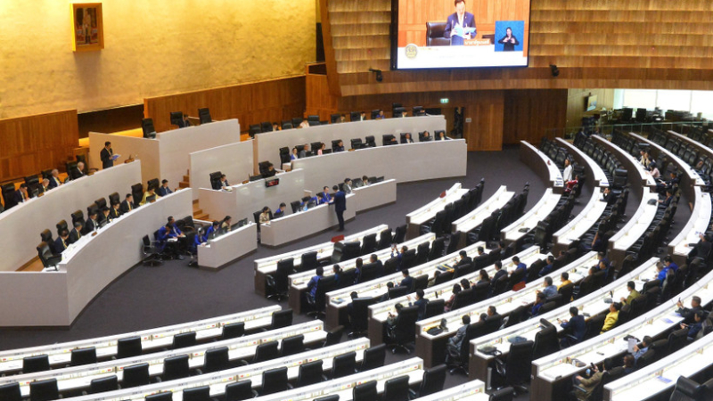 Thủ tướng Th&aacute;i Lan tr&igrave;nh danh s&aacute;ch nội c&aacute;c mới 