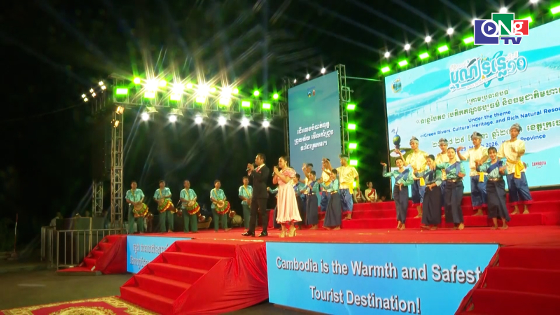 Lễ hội s&ocirc;ng nước th&uacute;c đẩy quảng b&aacute; du lịch c&aacute;c tỉnh ven s&ocirc;ng ở Campuchia