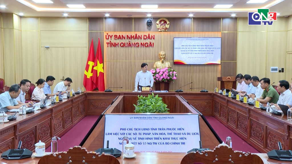 Quang cảnh buổi làm việc.