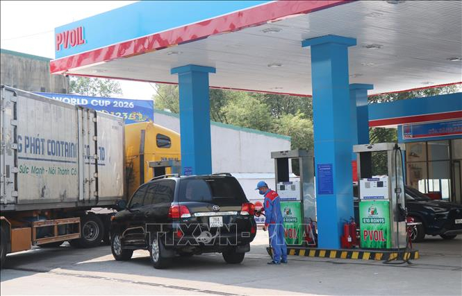 Xăng E10 được Chi nhánh PVOil miền Trung tại Quảng Ngãi.