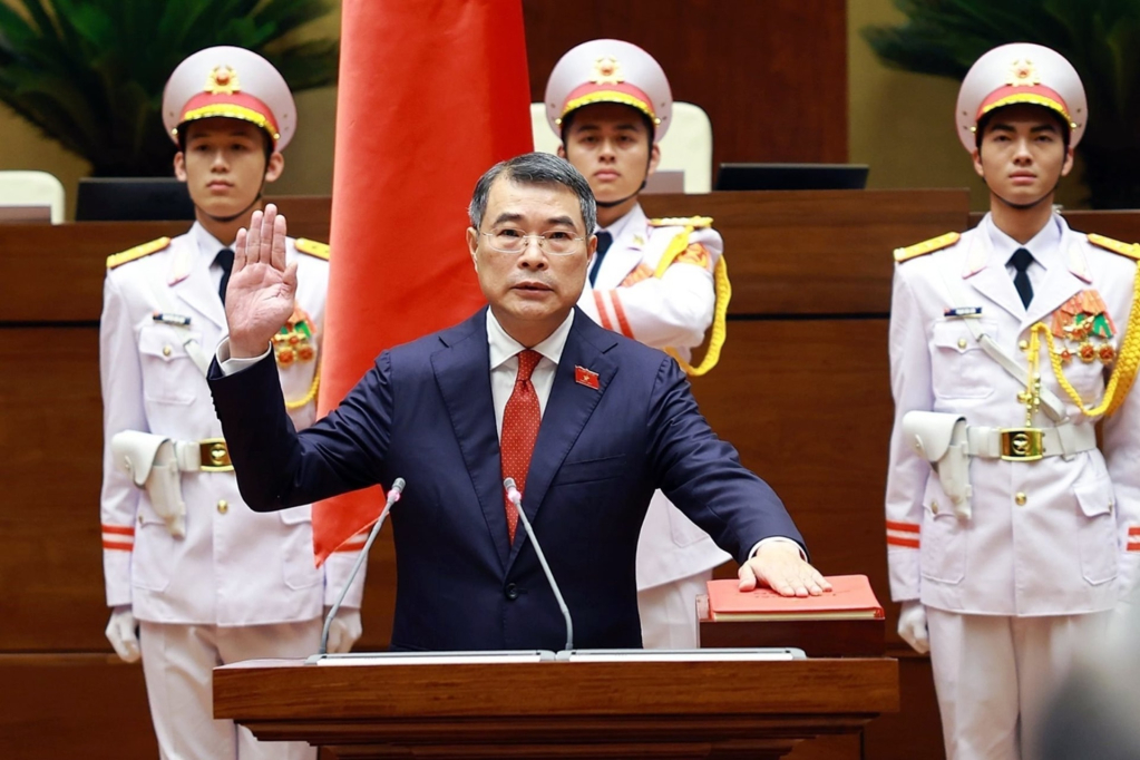 Tân Thủ tướng Lê Minh Hưng tuyên thệ