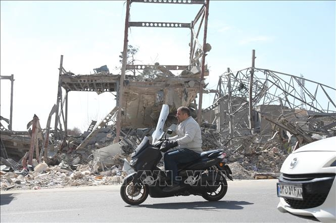 Một đoạn đường ở Tehran, Iran.