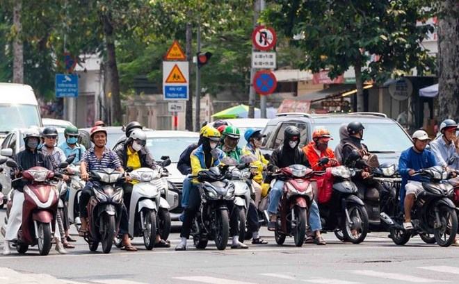 Nam Bộ đã nắng nóng trong nhiều ngày qua. Ảnh: Thái Bảo