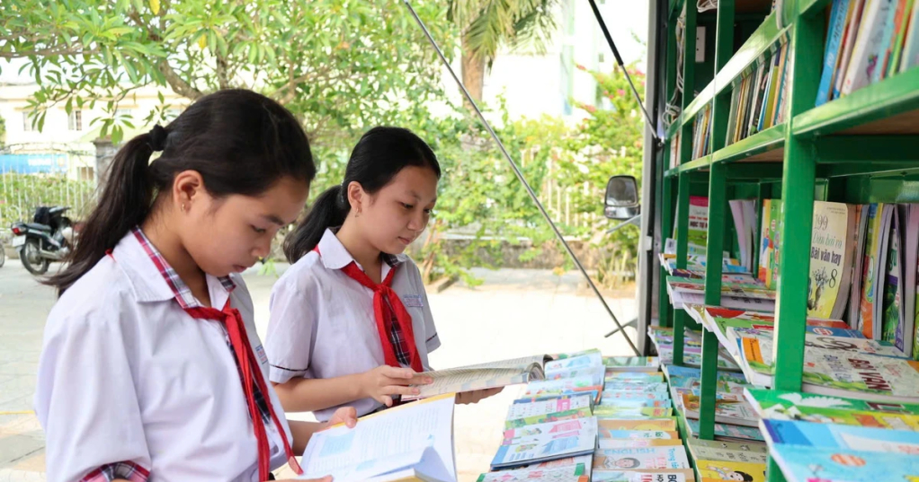 Học sinh Quảng Ngãi tham gia Ngày Sách và Văn hóa đọc Việt Nam.