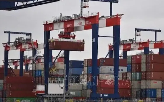 Mỹ mở hệ thống hoàn 166 tỷ USD tiền thuế.