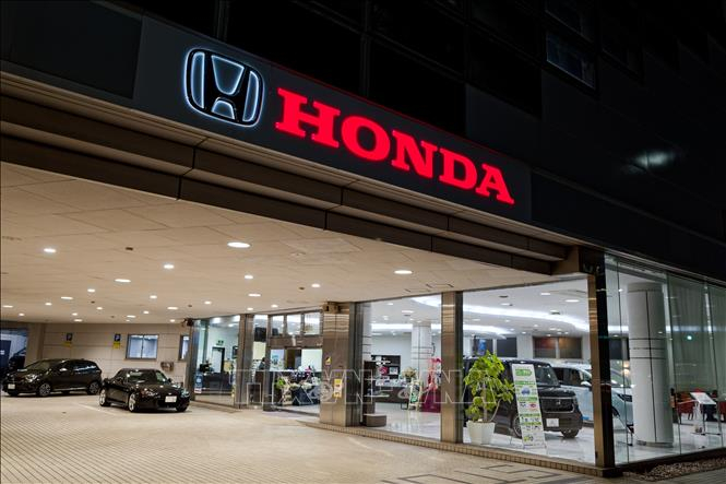 Một cửa hàng của hãng Honda ở Tokyo, Nhật Bản. Ảnh: THX/TTXVN