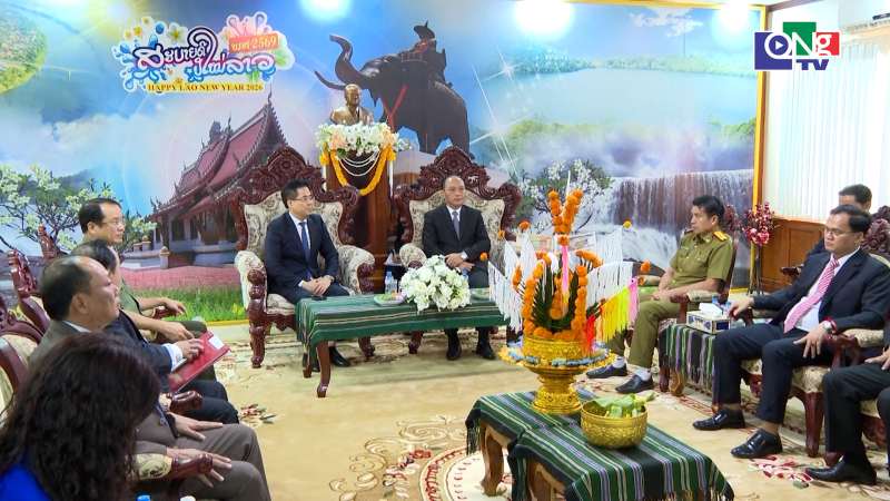 Thăm, ch&uacute;c Tết cổ truyền tại tỉnh Ắt-ta-pư, nước Cộng h&ograve;a D&acirc;n chủ Nh&acirc;n d&acirc;n L&agrave;o